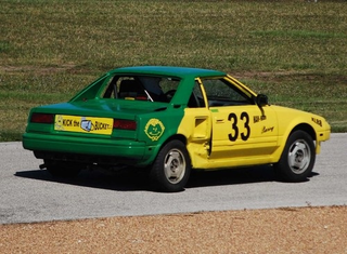 Illustration for article titled The Top 123 Lemons Of The 24 Hours Of LeMons Texas Fall 2009